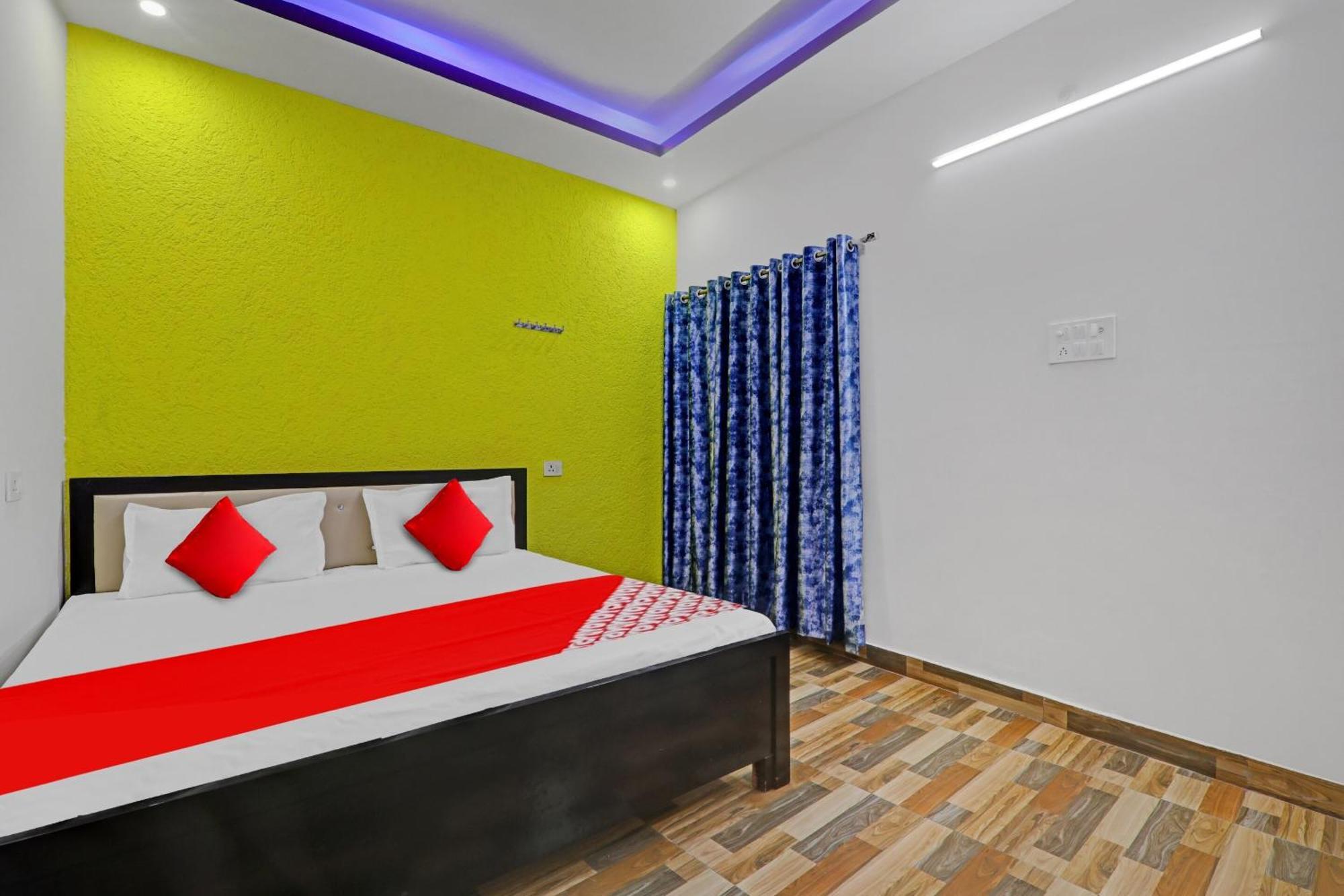 Hotel O R K Hotels Lucknow Ngoại thất bức ảnh