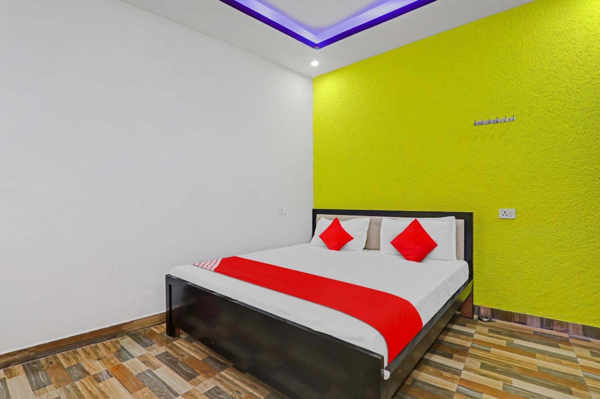 Hotel O R K Hotels Lucknow Ngoại thất bức ảnh